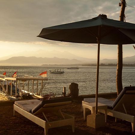 บลู มารีน รีสอร์ต Hotel กิลิไอร์ ภายนอก รูปภาพ