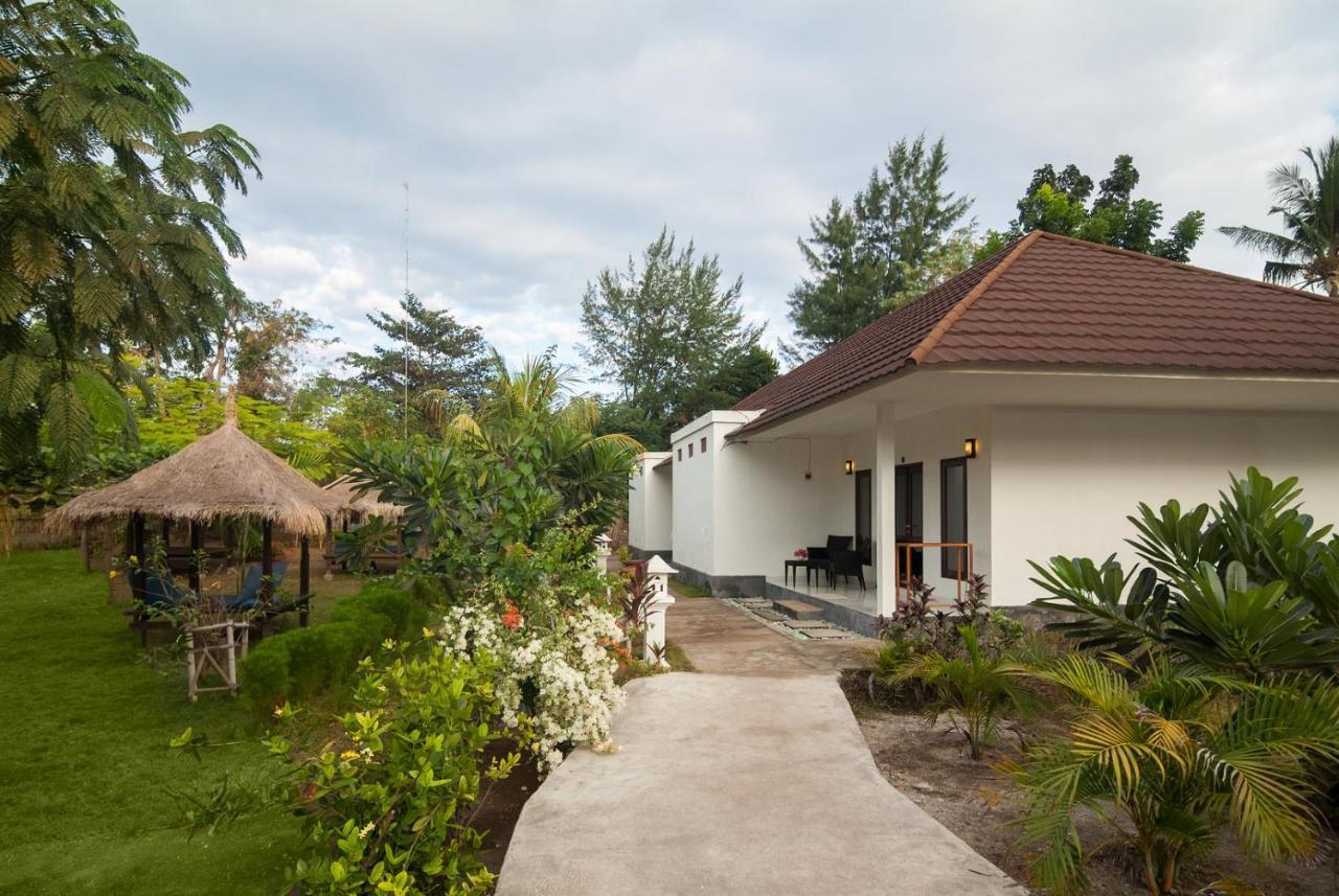 บลู มารีน รีสอร์ต Hotel กิลิไอร์ ภายนอก รูปภาพ